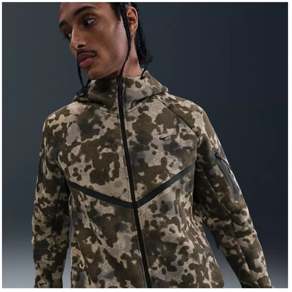 Nike Tech Jacket Fleece Full-Zip Camo Windrunner Jacket Men’s Small NEW